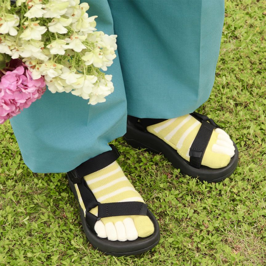 knitido ベーシック・エアークッション バイカラーボーダー アンクル 5本指ソックス 23-25cm