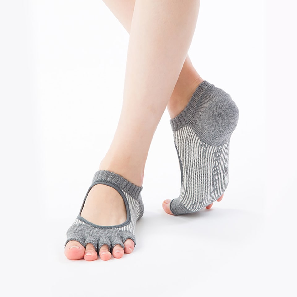 knitido コアグリップ ラメ ピンストライプ カバー 指なし 5本指ソックス 23-25cm
