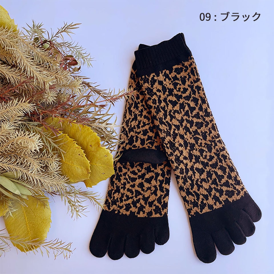 knitido カジュアル ヒョウ柄 ロークルー 5本指ソックス