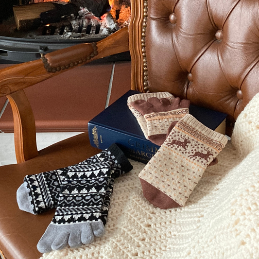 1年間頑張った自分へ｜knitido+のアイテムで、足元からほどける極上のリラックスタイムを