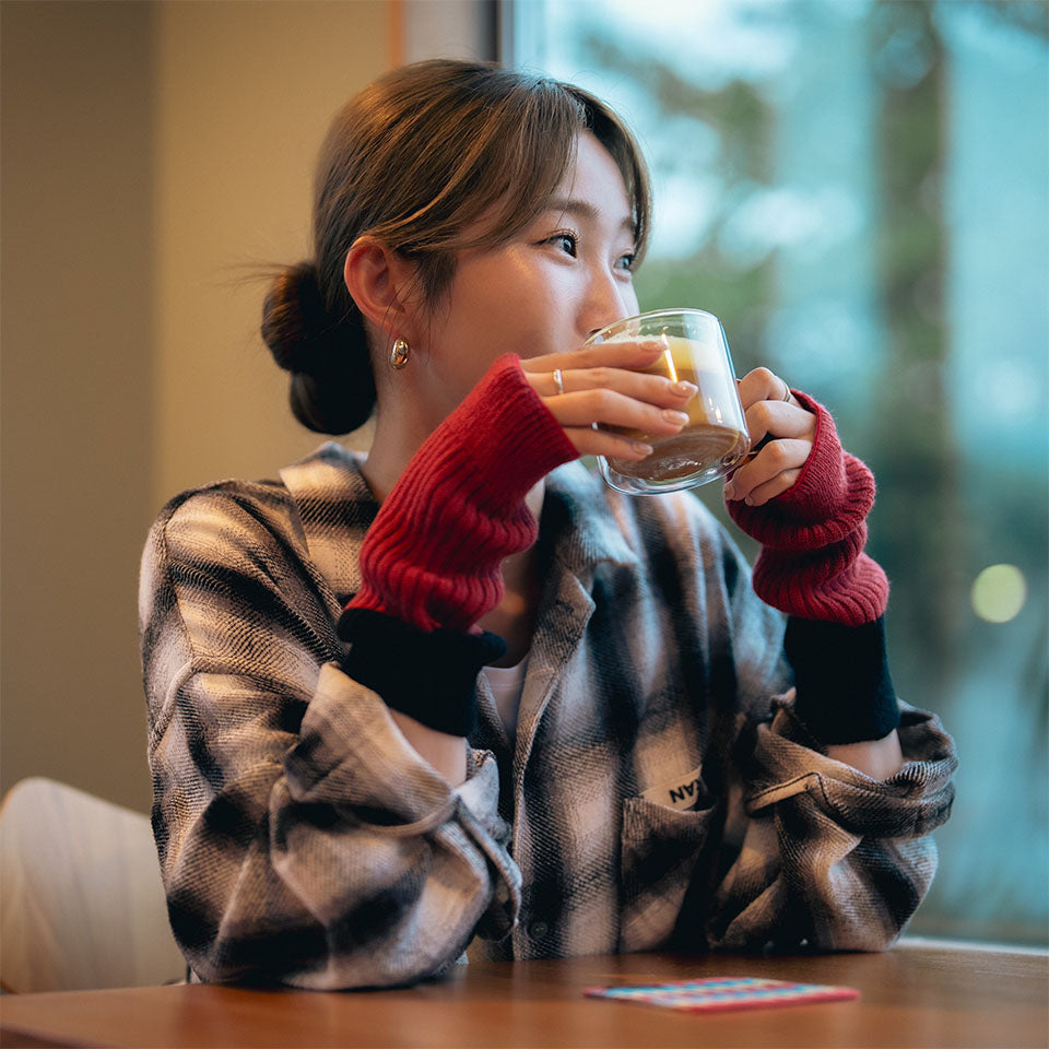 縷縷夢兎 アームウォーマー アームウォーマー（SNOWY WAY HOME/リトルミイ刺しゅう/オフホワイト